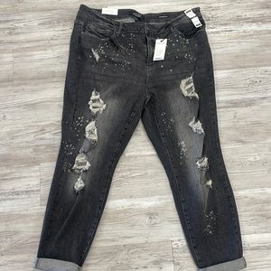 BNWT Judy Blue Boyfriend mid rise